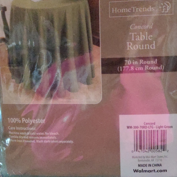 5 x $35💕 Tablecloth - Picture 2 of 2